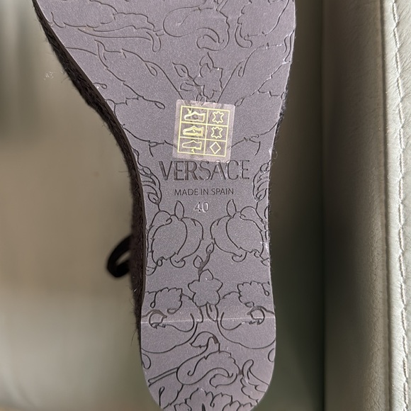 Versace Authentic NWT Medusa \'95 Espadrille Wedge Sandal